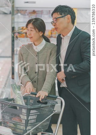 super market, supermarket, shopping 139786310