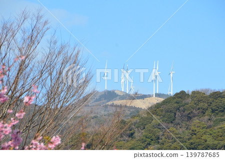 用於風力發電的風力渦輪機（靜岡縣鴨郡東川津町） 139787685