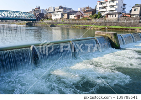 櫻花在金澤淺野河附近 櫻花在金澤淺野河附近 139788541
