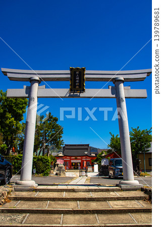 織上稻荷神社:對職業婦女的益處:嫁給有錢人,良好的人際關係,事業晉升,健康長壽。 織上稻荷神社:對職業婦女的益處:嫁給有錢人,良好的人際關係,事業晉升,健康長壽。 139789681