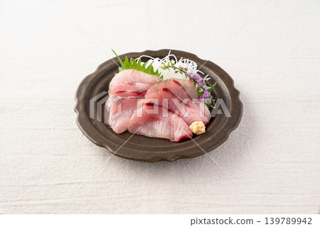 野生黃尾魚刺身 野生黃尾魚刺身 139789942