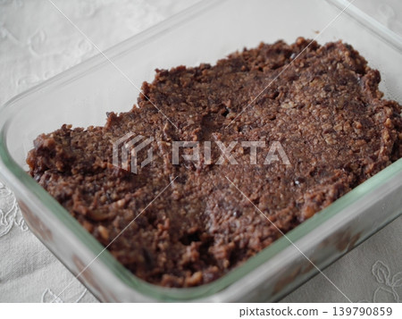 Fermented Red Bean Paste Fermented Red Bean Paste 139790859