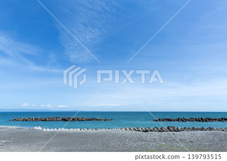 Suruga Bay as seen from Ishizu Beach in Yaizu City Suruga Bay as seen from Ishizu Beach in Yaizu City 139793515