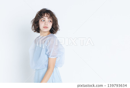 美女圖片：年輕女子肖像 139793634