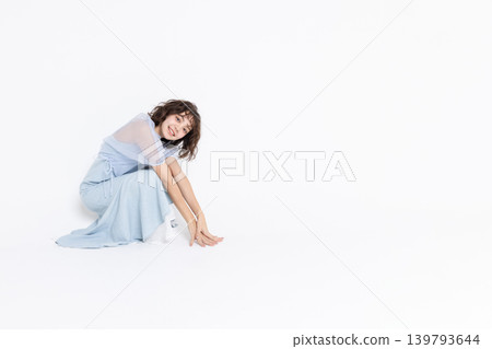美女圖片：年輕女子肖像 139793644