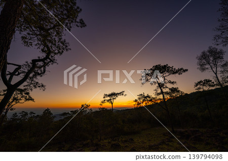 The Road in the Clouds Exploring Nan Mountain Skyline 139794098