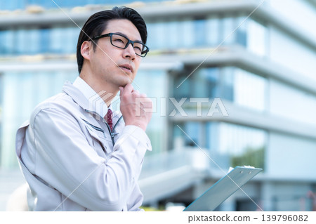 Engineers who simulate designs Engineers who simulate designs 139796082