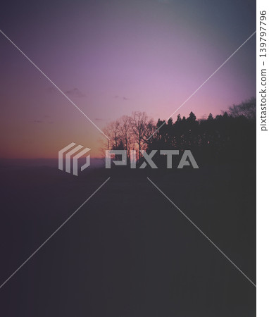 寒冷的早晨 寒冷的早晨 139797796