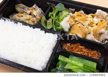 Delicious Sichuan cuisine Unpai Lo Chinese bento 139804462