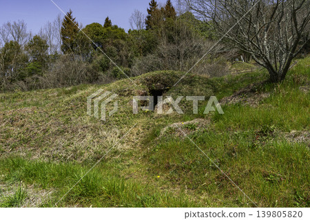 Soja Historical Park, Toge No. 4 Tumulus, Soja City, Okayama Prefecture Soja Historical Park, Toge No. 4 Tumulus, Soja City, Okayama Prefecture 139805820