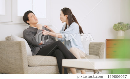 Couples who disagree Couples who disagree 139806057