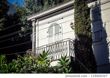 Detail of a building facade 139808307