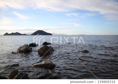 Seaside town of Turgutreis and spectacular sunsets 139809318