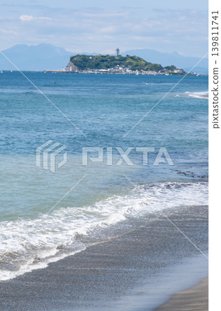 從稻村崎眺望江之島 從稻村崎眺望江之島 139811741