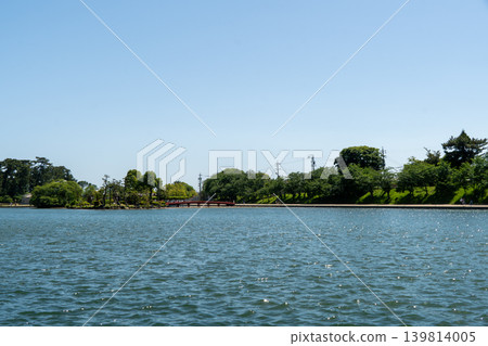 天王河公園池塘的寧靜景色，尾張對馬島 139814005