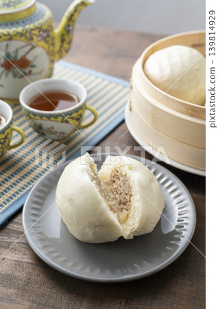 Dim sum with steamed meat buns Dim sum with steamed meat buns 139814929