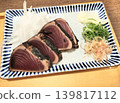 各種各樣的美味生魚片 139817112