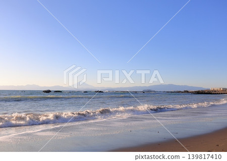 View of Mt. Fuji from Hayama Park in Hayama Town, Kanagawa Prefecture. View of Mt. Fuji from Hayama Park in Hayama Town, Kanagawa Prefecture. 139817410