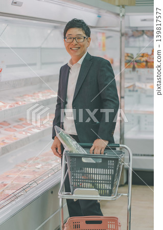 super market, supermarket, gents 139817577