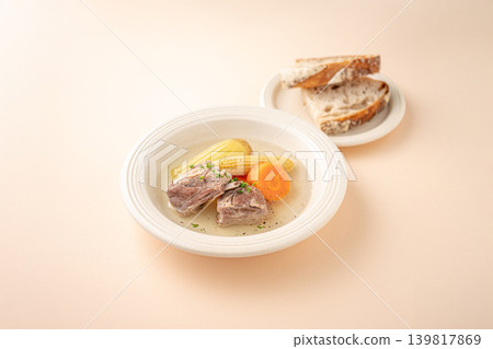 蔬菜排骨燉菜! 蔬菜排骨燉菜! 139817869
