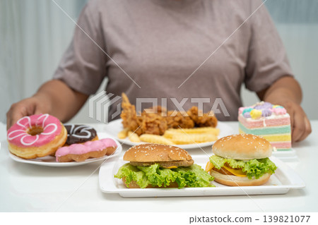 Junk food no good health eating for diet. Junk food no good health eating for diet. 139821077