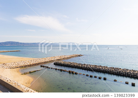 Fujie Port on a sunny day (Akashi City, Hyogo Prefecture) 139823399