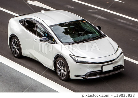 普銳斯電動車 139823928