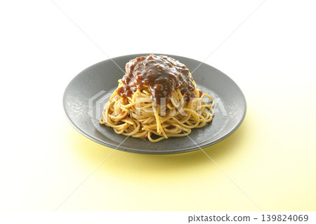 Spaghetti meat sauce Spaghetti meat sauce 139824069