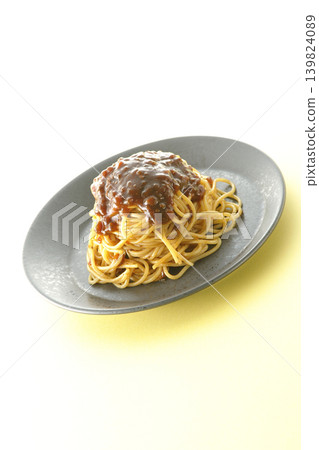 Spaghetti meat sauce 139824089