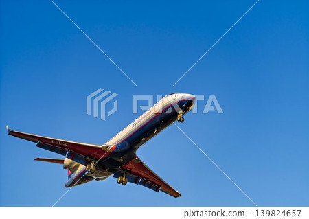 下午，飛機降落在宮城縣名取市仙台機場。 139824657