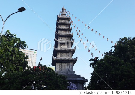 越南胡志明市永嚴寺 越南胡志明市永嚴寺 139825715