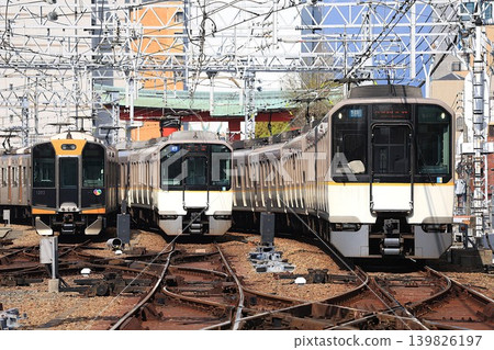 [Hanshin/Kintetsu] 1000 series, 9020 series, and 9820 series (Hanshin Namba Line: Amagasaki Station) 139826197