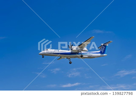 仙台機場上空藍天,飛機降落,宮城縣名取市 仙台機場上空藍天,飛機降落,宮城縣名取市 139827798