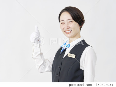 女性員工，接待員/公車導遊，良好標誌，白色背景 139828034