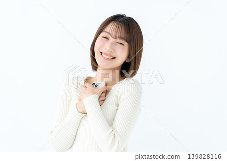 Woman, casual, smartphone Woman, casual, smartphone 139828116