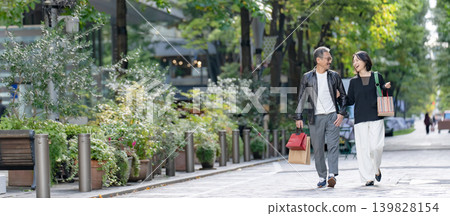 情侶購物 139828154