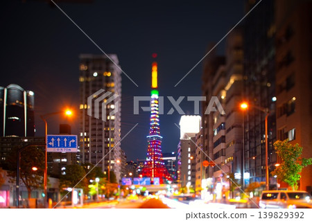 東京鐵塔燈光秀,反向移軸鏡頭攝影 東京鐵塔燈光秀,反向移軸鏡頭攝影 139829392