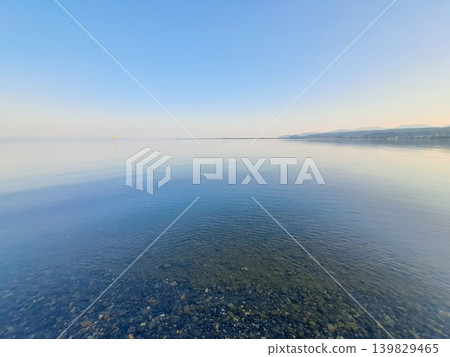 Gradation reflected on the water surface Gradation reflected on the water surface 139829465