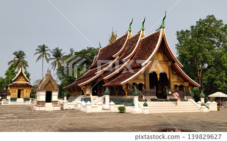 Wat Xieng Thong [Luang Prabang, Laos] 139829627