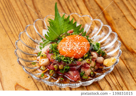 河內鴨肉湯:一道創意十足的鴨肉料理,讓您盡情享受濃鬱的鮮味。 河內鴨肉湯:一道創意十足的鴨肉料理,讓您盡情享受濃鬱的鮮味。 139831015