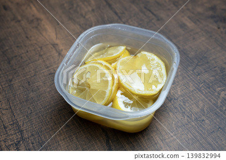 Lemon slices with honey Lemon slices with honey 139832994
