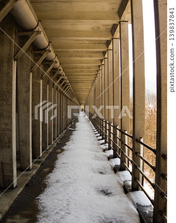 Snow Corridor / Winter Public Infrastructure and Vanishing Points Snow Corridor / Winter Public Infrastructure and Vanishing Points 139837841