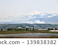 北海道春季山巒與計畫性燃燒產生的煙霧 139838382