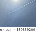 A contrail appeared in the sky over Nanko. 139839209