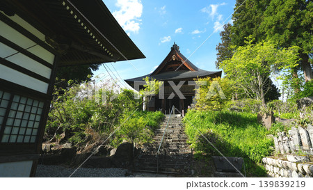 Kōzan-ji Temple, the "Temple in the Sky," Nagano Prefecture Kōzan-ji Temple, the "Temple in the Sky," Nagano Prefecture 139839219