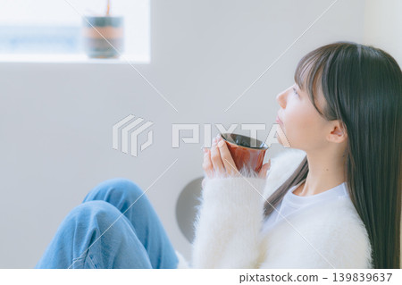 一個輕鬆的女人 一個輕鬆的女人 139839637