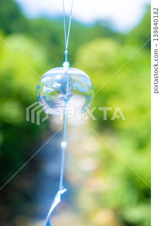 [Summer Material] Wind chimes that sway in the breeze [Nagano Prefecture] 139840182