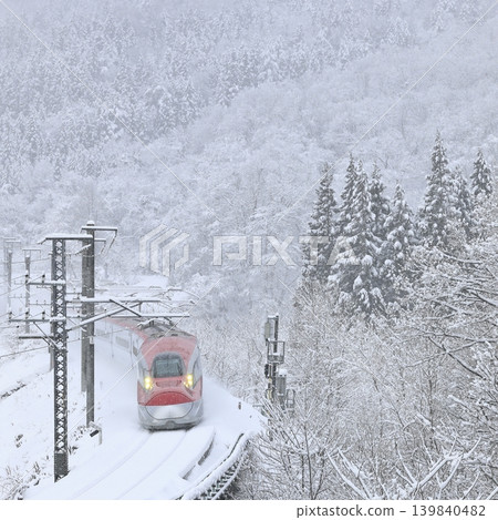 雪中的秋田新幹線 雪中的秋田新幹線 139840482