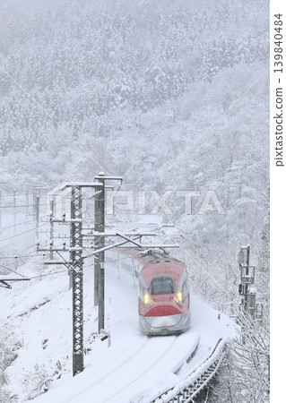 雪中的秋田新幹線 雪中的秋田新幹線 139840484