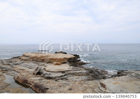 The breathtaking Senjojiki in Shirahama Town, Wakayama Prefecture (Part 2) The breathtaking Senjojiki in Shirahama Town, Wakayama Prefecture (Part 2) 139840753